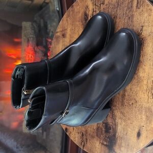 Ann Klein boots